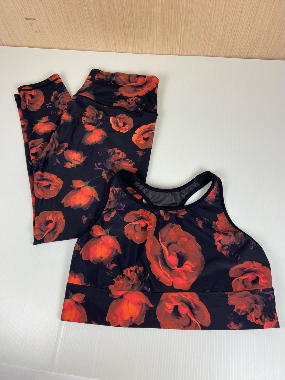 Victoria Sport Floral Matching Activewear Set Size Small